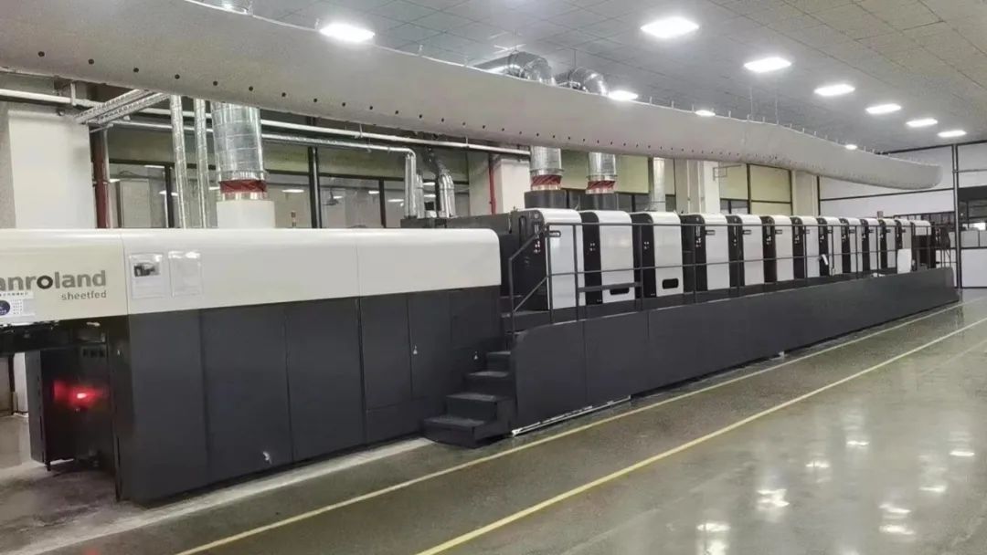 “余姚江南印务”二年内引进第3台全新 ROLAND700 EVOLUTION 卓越版印刷机！