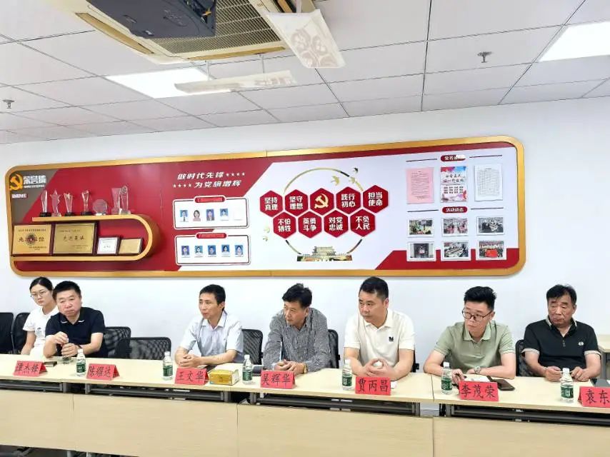 共筑互助平台 改善营商环境 ——奉贤区文化执法大队举办2025年奉贤区印刷协会企业座谈会