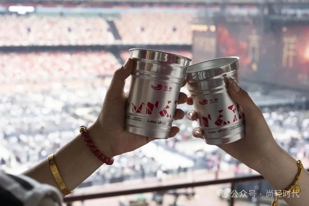 国家体育场鸟巢宣布:启用一次性铝杯代替纸杯!