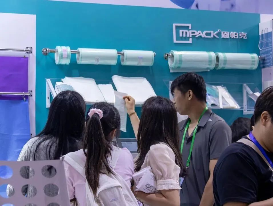 相聚春城 共话未来 一一“建中医疗”参加第21届消毒供应中心发展学术交流会议