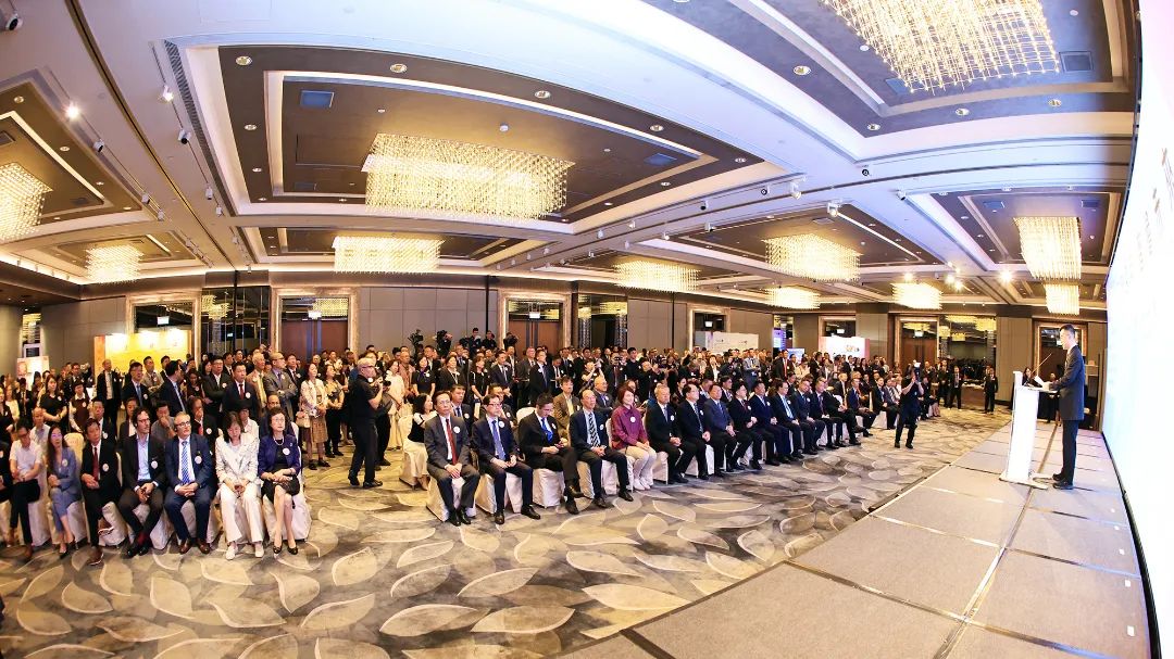 中华商务联合印刷(香港)集团有限公司焕新起航!